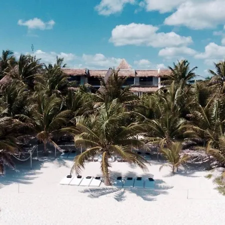 Casa-Laha Hotel