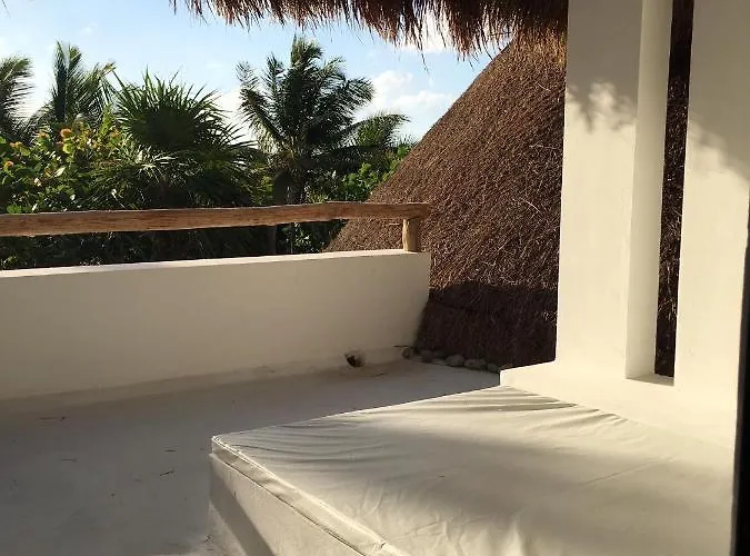 Hotel Casa-laha *