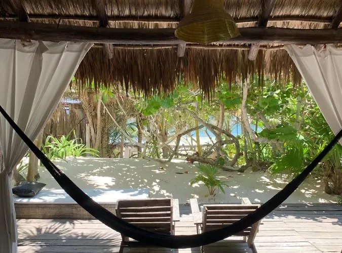 Hotel Casa-laha *